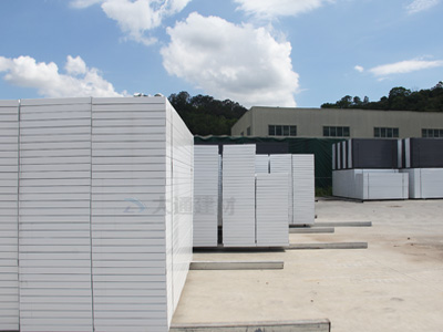 大通建材施工圍擋一般多少錢一米？批發(fā)有優(yōu)惠嗎？
